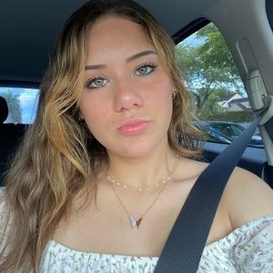 Meet your Posher, Kaliana